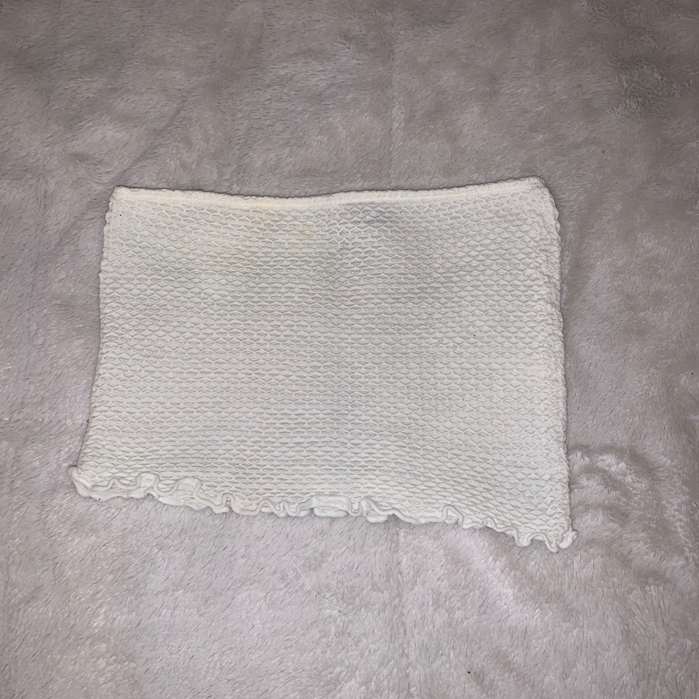 White crop top